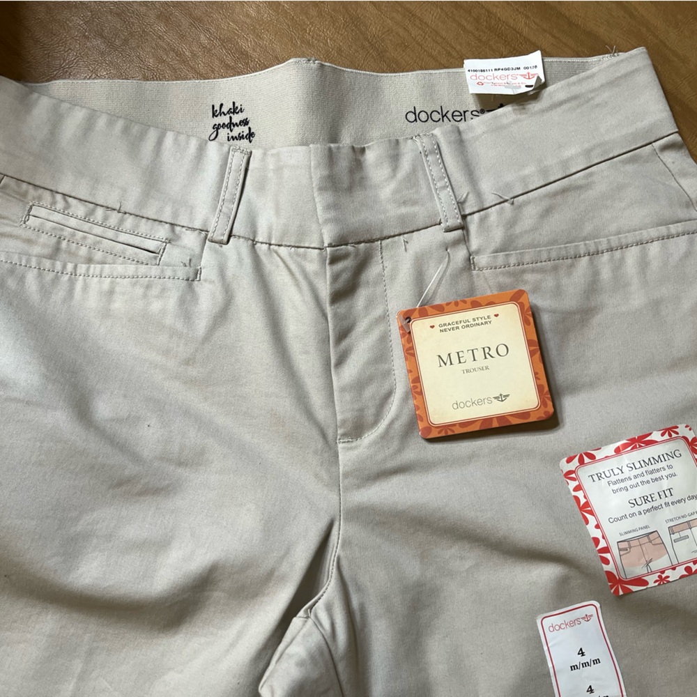 Trouser Dockers
Size 4